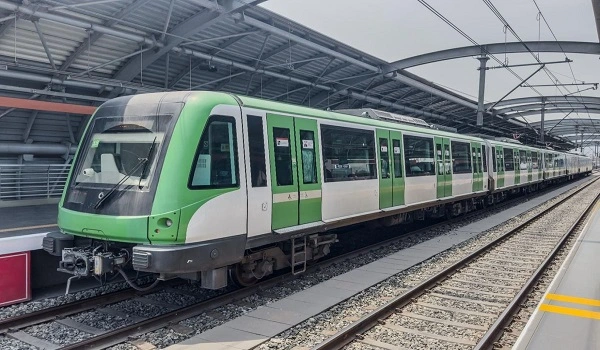 Featured Image of Nagawara Metro Station